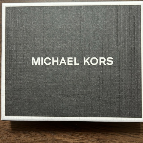 Michael Kors Men’s Slim Wallet - Picture 8 of 8